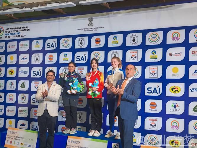 中国队摘得射击世界杯总决赛首日双金