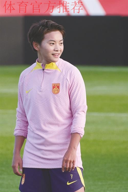 新华社丨王霜的25岁：自己的人生自己决定